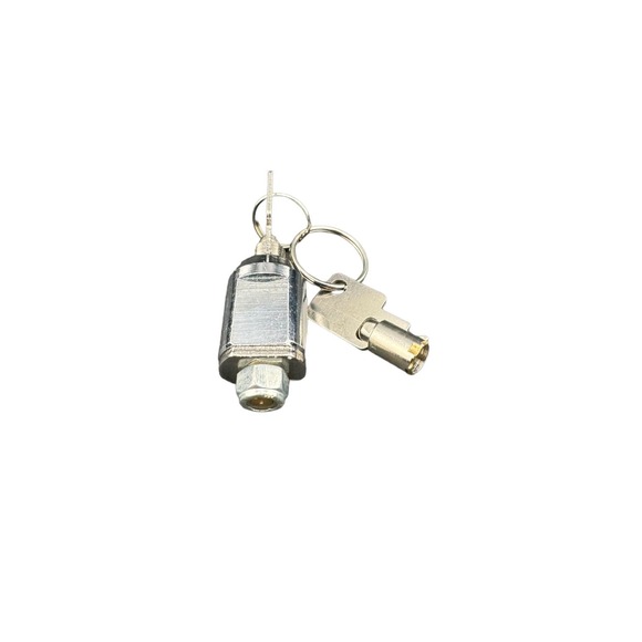 Lock Core w/ Circular Keys Comes w/ 2 Keys - Preowned - Picture 3 of 3